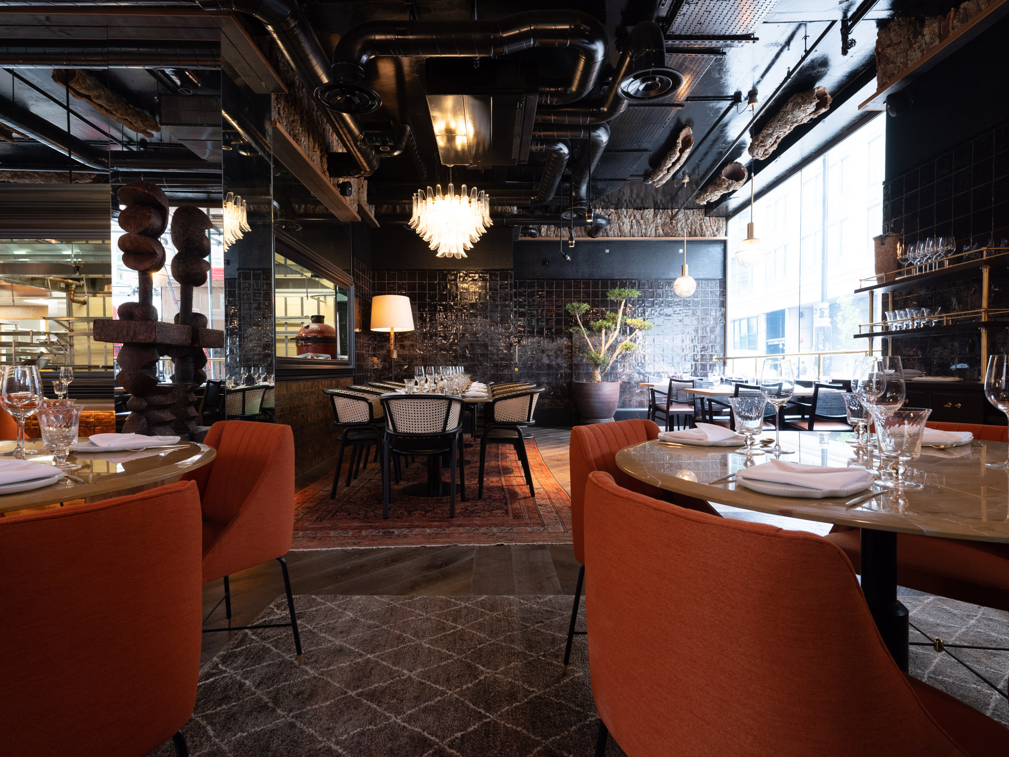 Stylish restaurant space setup